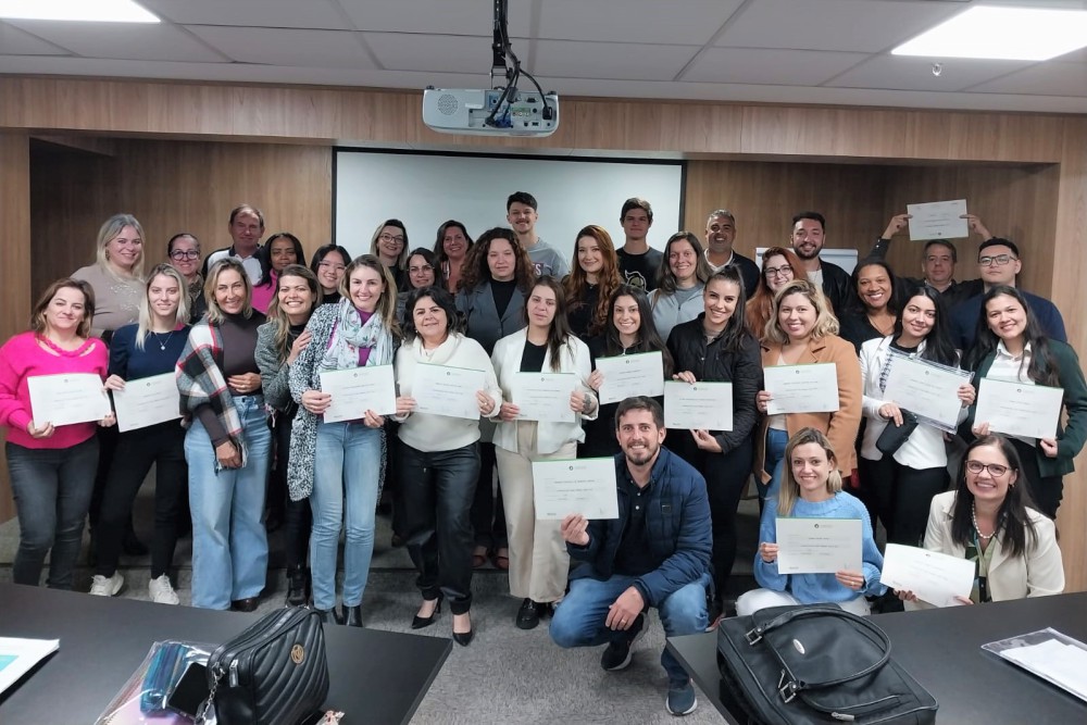 O curso Potencialize suas vendas com PNL, com Tais Boza, foi um dos concluídos neste mês de julho pela Aicita